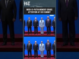 Modi, Putin, Xi Hold Hands, Share Brief Chat Before SCO Family Photo