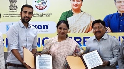 Delhi chief minister Rekha Gupta said the initiative would make better use of existing urban spaces and improve Delhi’s appearance and quality of life. (Arvind Yadav/ HT Photo) Delhi chief minister Rekha Gupta said the initiative would make better use of existing urban spaces and improve Delhi’s appearance and quality of life. (Arvind Yadav/ HT Photo)