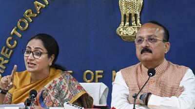 Delhi chief minister Rekha Gupta along with minister Ashish Sood addresses a press conference on the revised Delhi Solar Policy in New Delhi, on Sept. 1 (PTI) Delhi chief minister Rekha Gupta along with minister Ashish Sood addresses a press conference on the revised Delhi Solar Policy in New Delhi, on Sept. 1 (PTI)