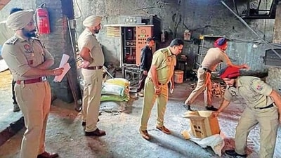 The police officials claimed that Aakash then introduced Rachhpal to the network. (HT Photo) The police officials claimed that Aakash then introduced Rachhpal to the network. (HT Photo)