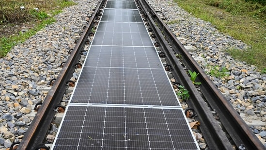 India is preparing a new production-linked incentive (PLI) scheme for polysilicon, targeting 30 GW of domestic polysilicon capacity by 2030.(X-@RailMinIndia)