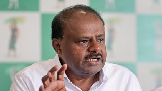 Union Minister H D Kumaraswamy asked Congress leader Rahul Gandhi to visit Bengaluru to meet affected youth. (PTI)