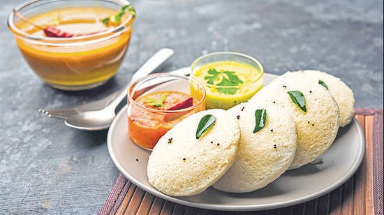 The state cabinet on Tuesday cleared a proposal to introduce healthier food options at government and semi-government offices. (Shutterstock)