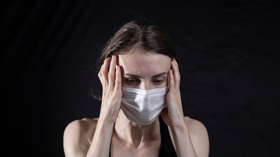 Learn more about the H1N1 symptom. (Unsplash)