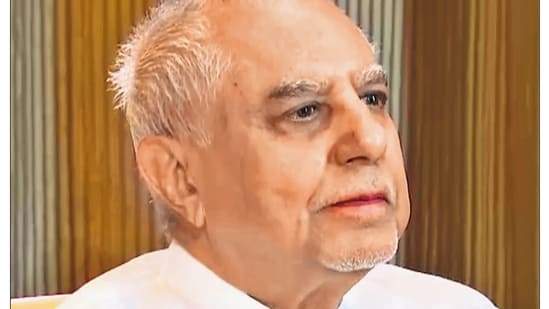 Subhash Chandra said he had only provided personal guarantees for loans taken by companies associated with the Essel Group, not personally borrowing money. (HT Photo)