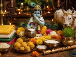 జన్మాష్టమి రోజున ఈ దానాలు చేస్తే శ్రీకృష్ణుడి అనుగ్రహం.. ఇంట్లో సిరిసంపదలు!