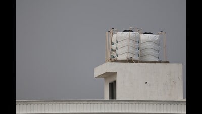Based on the information provided by Ramesh, a police team recovered more body parts kept in a plastic bag in another water tank on the neighbouring house’s terrace. (Representational/ Pexel) Based on the information provided by Ramesh, a police team recovered more body parts kept in a plastic bag in another water tank on the neighbouring house’s terrace. (Representational/ Pexel)
