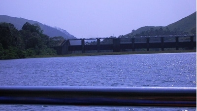 Keralam has long been demanding a safety audit of the dam as well as a new dam to replace the existing structure. (Wikipedia)