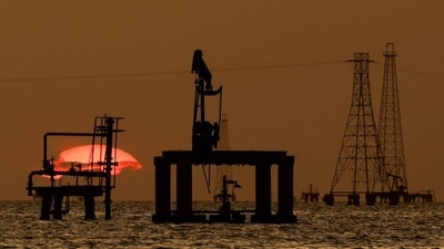 Trump’s Venezuela oil deal faces a $100 billion funding challenge as NABEP plans to increase oil production. (REUTERS/Leonardo Fernandez Viloria/File Photo) (REUTERS)
