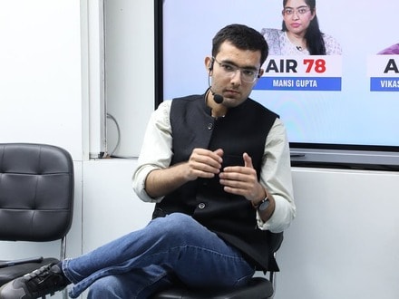 বিকাশ সিং পানওয়ার।
