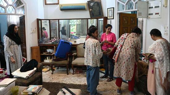 Family members of Afzal Ansari at their house in the Dalibagh area of Hazratganj. (Deepak Gupta/HT)