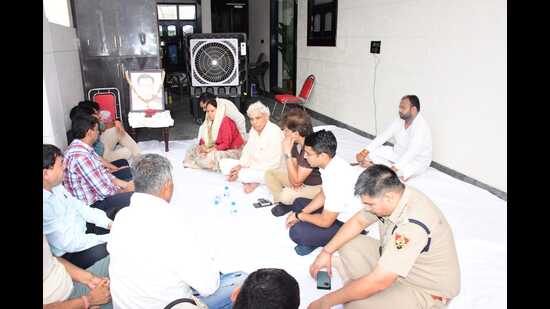 Mayor Renu Bala Gupta, additional deputy commissioner Rahul Raiya, district BJP president Praveen Lathar and others were also present. (HT File)