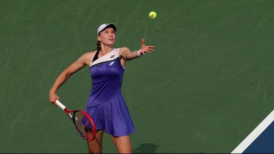 NEW YORK, NEW YORK - SEPTEMBER 01: Elena Rybakina of Kazakhstan serves against Thea Frodin of the United States during their Women's Singles First Round match on Day Three of the 2026 US Open at USTA Billie Jean King National Tennis Center on September 01, 2026 in the Flushing neighborhood of the Queens borough of New York City. Matthew Stockman/Getty Images/AFP (Photo by MATTHEW STOCKMAN / GETTY IMAGES NORTH AMERICA / Getty Images via AFP) (Getty Images via AFP)