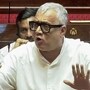 ক্যামাক স্ট্রিট কাণ্ডে অবশেষে শেক্সপিয়র সরণি থানায় হাজিরা দিলেন তৃণমূলের রাজ্যসভার সাংসদ ডেরেক ও’ব্রায়েন।