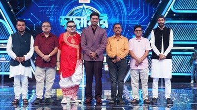 দাদাগিরি-র মঞ্চে রাজনৈতিক নেতারা।