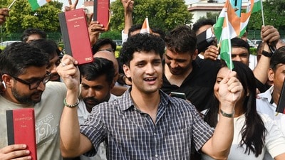 সিজেপি কি ভবিষ্যতে সরাসরি নির্বাচনী রাজনীতিতে নামবে? (Hindustan Times) সিজেপি কি ভবিষ্যতে সরাসরি নির্বাচনী রাজনীতিতে নামবে? (Hindustan Times)