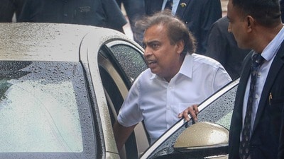 ক্যাম্পা কোলার সাফল্যের পর এবার আইসক্রিমের বাজারে প্রবেশ করল রিলায়েন্স। (PTI) ক্যাম্পা কোলার সাফল্যের পর এবার আইসক্রিমের বাজারে প্রবেশ করল রিলায়েন্স। (PTI)