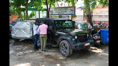 Thar vehicle involved in an accident at the Delhi Cantonment. (Vipin Kumar/Hindustan Times) Thar vehicle involved in an accident at the Delhi Cantonment. (Vipin Kumar/Hindustan Times)