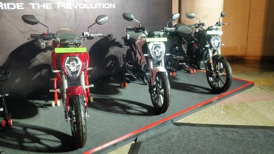 Revolt RV400 is one of the pioneers in Indian electric motorcycle segment, which continues to appeal many consumers.