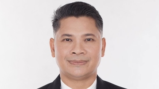 Siripong Akkarasriyuk wants to sell his ice cream brand to become a monk.