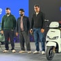 సింపుల్​ వేవ్ ఎలక్ట్రిక్ స్కూటర్..