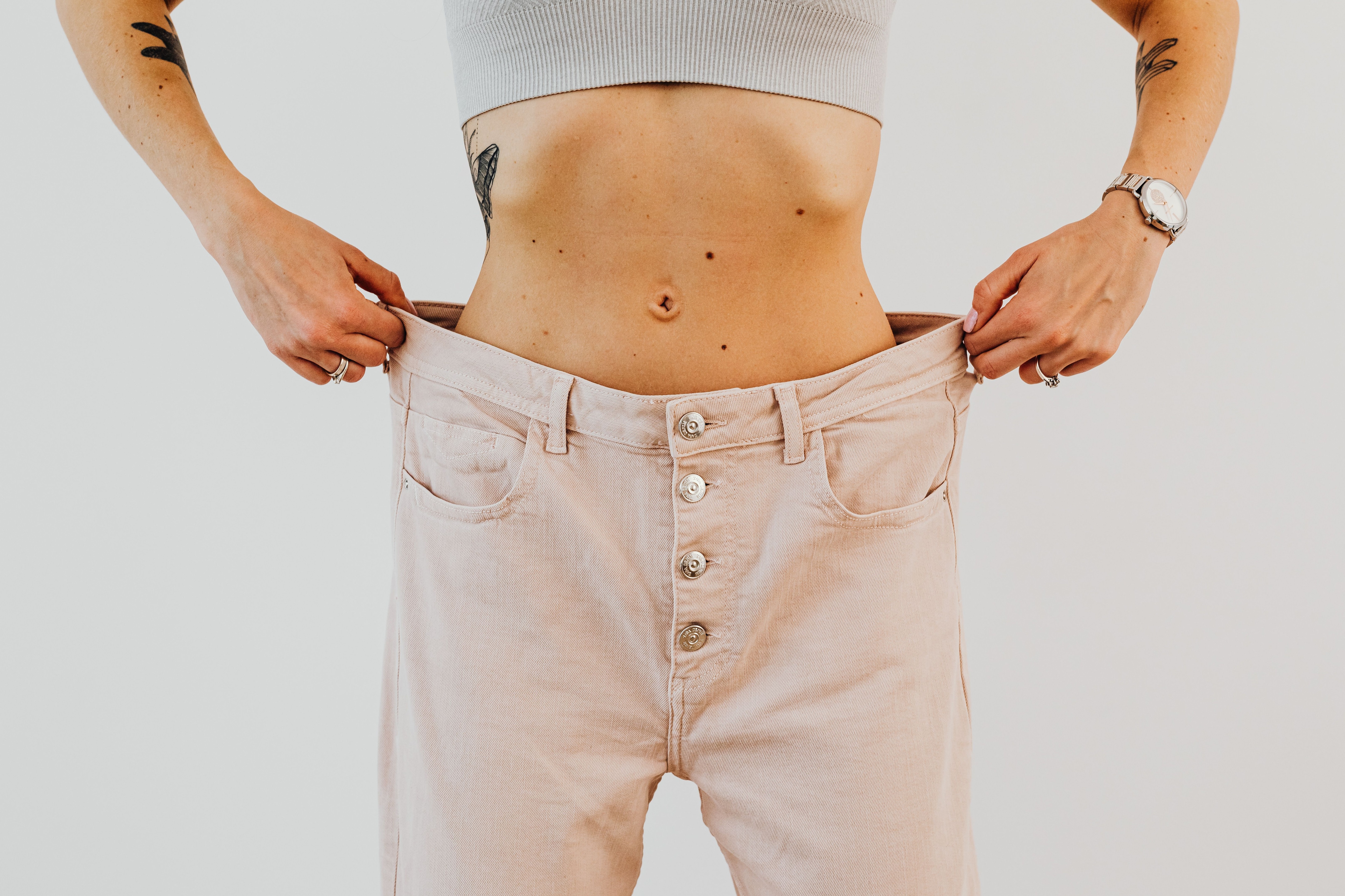 Aggressive calorie cuts drop weight fast. A good chunk of that fast drop is muscle, not fat. (Pexel) Aggressive calorie cuts drop weight fast. A good chunk of that fast drop is muscle, not fat. (Pexel)