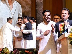 শুক্রবার উত্তম কুমারের ১০০তম জন্মবার্ষিকীতে লাইমলাইট কাড়লেন কৌস্তভ-রাজ। 