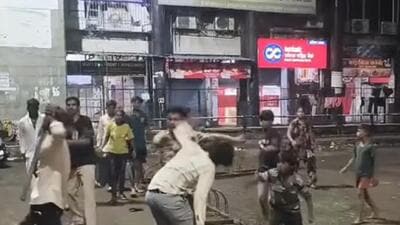 Nerul station brawl leads to crackdown on drugs across Navi Mumbai Nerul station brawl leads to crackdown on drugs across Navi Mumbai
