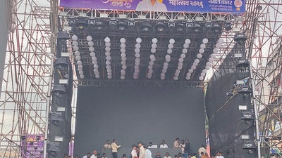 At the main Dahi Handi event at Katraj Chowk, arranged by Swaraj Babar on September 4, organisers had brought a large Dolby sound system from outside Pune. (HT PHOTO) At the main Dahi Handi event at Katraj Chowk, arranged by Swaraj Babar on September 4, organisers had brought a large Dolby sound system from outside Pune. (HT PHOTO)