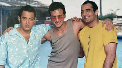 Aamir Khan, Saif Ali Khan and Akshaye Khanna in Dil Chahta Hai Aamir Khan, Saif Ali Khan and Akshaye Khanna in Dil Chahta Hai