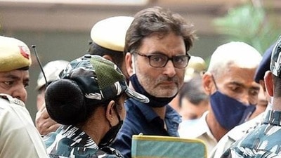 পাকিস্তানি স্ত্রীকে হঠাৎ ডিভোর্সের ঘোষণা JKLFর জেলবন্দি ইয়াসিনের!নেপথ্যে কী... (HT file photo) (HT_PRINT)