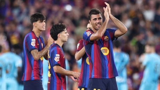 Robert Lewandowski backs Barcelona’s Rodri signing.