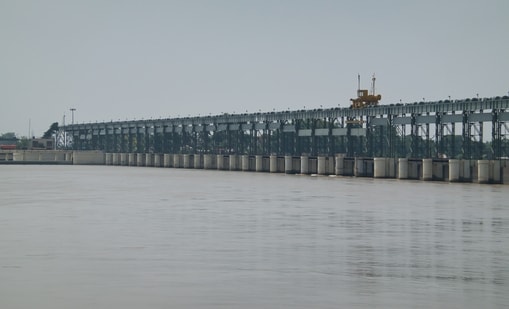 Nepal generates more electricity from hydropower during the monsoon, when water flows are high, while in the drier winter months it can draw more electricity from India. [Photo credit: Shutterstock]