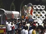 Maharashtra DJ ban row intensifies as Sanjay Raut backs a state-wide ban and asks CM Fadnavis to act instead of seeking consensus.