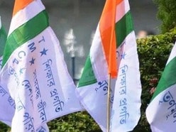 বিয়ের কথা উঠতেই সম্পর্ক থেকে সরে যাওয়ার অভিযোগে কাঠগড়ায় কল্যাণী শহরের TMCP নেতা অঙ্কুর মজুমদার।