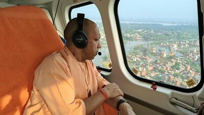 Chief minister Yogi Adityanath conducting an aerial survey of the flood situation in Varanasi on Saturday. (HT Photo) Chief minister Yogi Adityanath conducting an aerial survey of the flood situation in Varanasi on Saturday. (HT Photo)