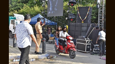 The case was registered on Friday against Shri Krishna Tarun Mandal at Ota, Bibwewadi. (MAHENDRA KOLHE/ HT)