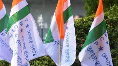 বিয়ের কথা উঠতেই সম্পর্ক থেকে সরে যাওয়ার অভিযোগে কাঠগড়ায় কল্যাণী শহরের TMCP নেতা অঙ্কুর মজুমদার।