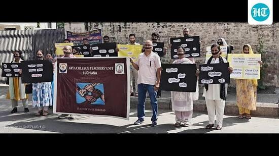 Around 100 Arya College teachers staged a peaceful, symbolic candle march outside the residence of managing committee member Sunil Sharma under the banner of the Punjab and Chandigarh College Teachers’ Union (PCCTU) (HT FILE)