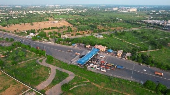 ఆన్లైన్లోనే ఫాస్టాగ్ లోకల్ పాస్