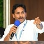 వైసీపీ అధినేత జగన్ 