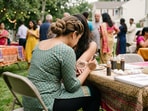 The woman revealed that she can make up to  <span class='webrupee'>₹</span>1 lakh from a 10-hour bridal mehndi booking.