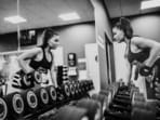 A person who weighed 90 kg and later weighs 80 kg will burn fewer calories during the same workout routine. 