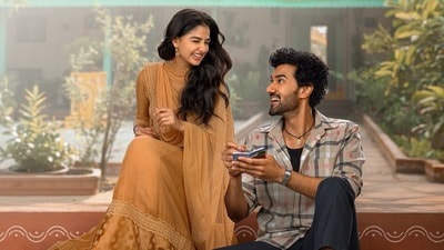 గోదావరి నేపథ్యంలో క్లాసిక్ డ్రామా.. మ్యాడ్ హీరో సంగీత్ శోభన్ కొత్త మూవీ ఇదే.. మలయాళ బ్యూటీతో రొమాన్స్! గోదావరి నేపథ్యంలో క్లాసిక్ డ్రామా.. మ్యాడ్ హీరో సంగీత్ శోభన్ కొత్త మూవీ ఇదే.. మలయాళ బ్యూటీతో రొమాన్స్!