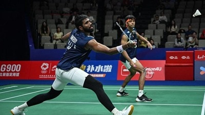 চিনের মাটিতে দুর্দান্ত প্রত্যাবর্তন করে চিনা মাস্টার্সের পুরুষ ডাবলস খেতাব জিতে নিলেন ভারতের সাত্ত্বিকসাইরাজ রাঙ্কিরেড্ডি ও চিরাগ শেট্টি। (HT_PRINT) চিনের মাটিতে দুর্দান্ত প্রত্যাবর্তন করে চিনা মাস্টার্সের পুরুষ ডাবলস খেতাব জিতে নিলেন ভারতের সাত্ত্বিকসাইরাজ রাঙ্কিরেড্ডি ও চিরাগ শেট্টি। (HT_PRINT)