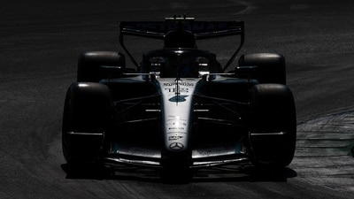 Mercedes' Andrea Kimi Antonelli during formation (REUTERS)