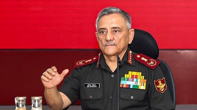 ‘ওভার কনফিডেন্সে থেকে পাকিস্তান ফের ভুল..’, মক্কা প্যাক্ট ইস্যুতে Ex CDS চৌহান