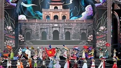 Before the high-stakes final rounds, participants took part in cultural performances, wearing traditional attire and representing their respective countries. (AFP) Before the high-stakes final rounds, participants took part in cultural performances, wearing traditional attire and representing their respective countries. (AFP)