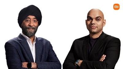 Xiaomi India’s Chief Business Office, Sandeep Singh Arora, and the company’ Associate Director of Marketing & PR, Sandeep Sarma. (Xiaomi India)