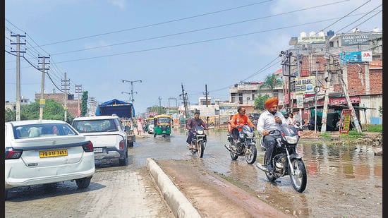 A commuter using the road said the stretch becomes difficult to judge when covered with water. (HT File)